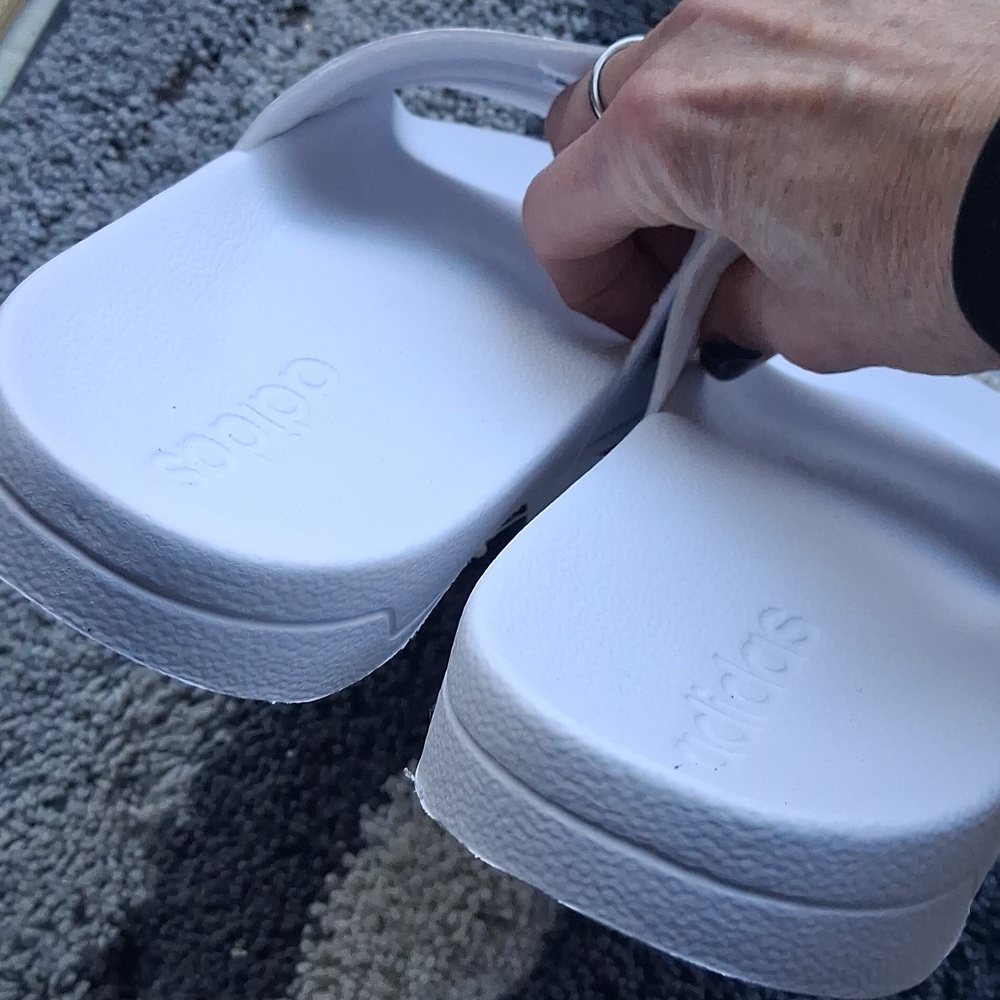 NWT Black and white Adidas slides - Picture 6 of 7